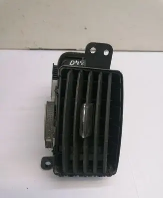 Toyota Corolla Verso AR10 Dashboard side air vent grill/cover trim 5565064010 6556414010
