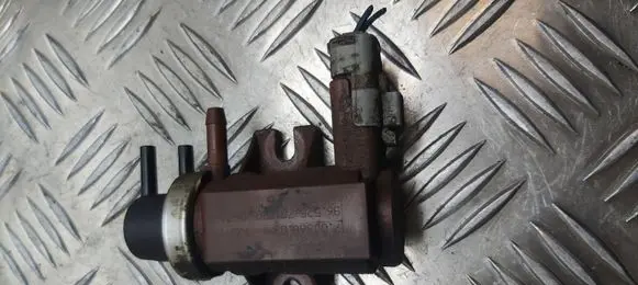 Ford Focus C-MAX Turbo solenoid valve 70096803 9652570180