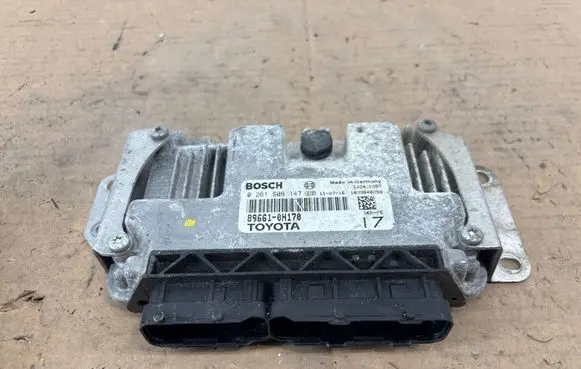 Citroen C15 Engine control unit/module 0261S06147 896610H170 1039S40258