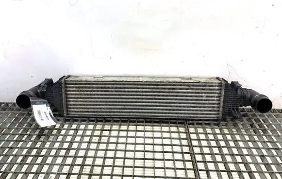 Mercedes-Benz E W212 Intercooler radiator A2045000200