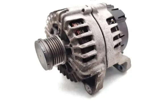 BMW 5 F10 F11 Generator/alternator 8507624