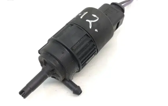 Ford S-MAX Windscreen/windshield washer pump 6M2113K082AA