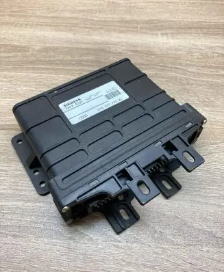 Audi A4 S4 B5 8D Gearbox control unit/module 01N927733BL 5WK33209