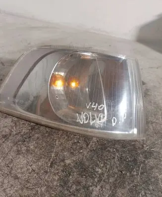 Volvo S40, V40 Front indicator light 30621834 30621832
