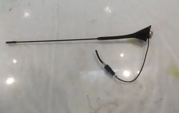 Seat Ibiza III (6L) Radio antenna 