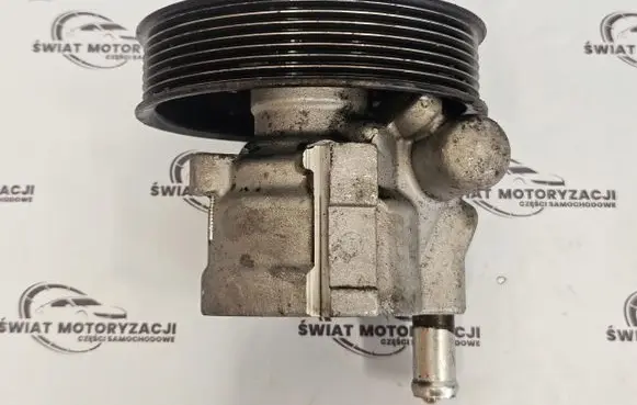Opel Vivaro Power steering pump