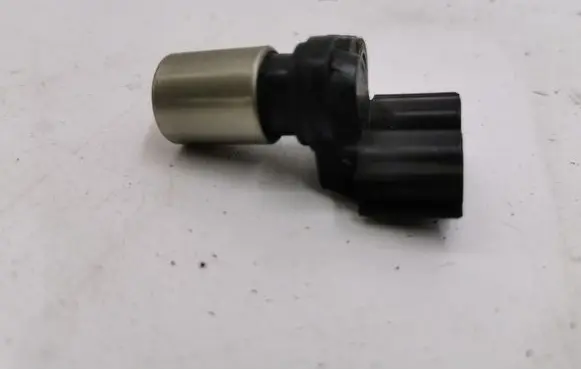 Toyota Corolla Verso AR10 Crankshaft speed sensor 