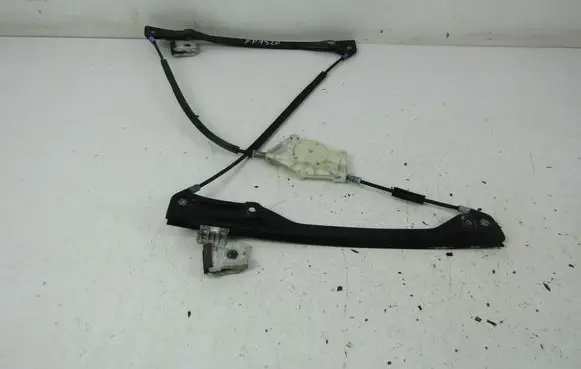Volkswagen Golf IV Front door window regulator with motor 