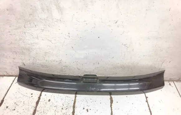 Honda CR-V Tailgate trim 74895SWWA010M1