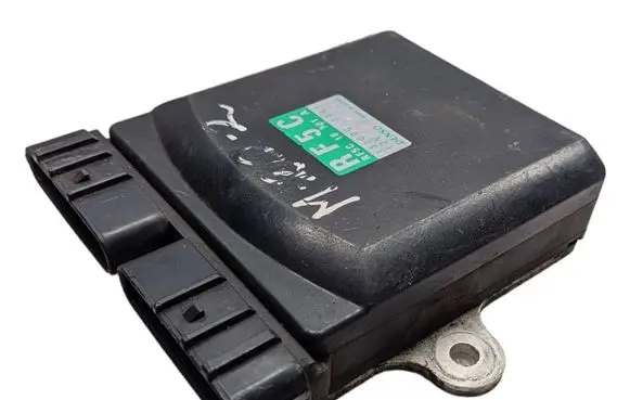Mazda 6 Fuel injection control unit/module RF5C18701A 1310001241