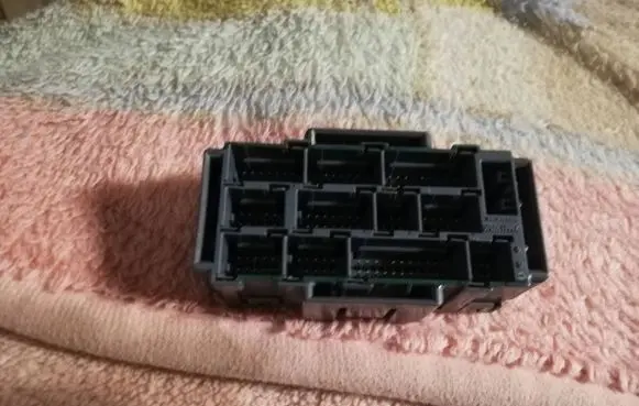 Honda Civic Fuse module Smg0031