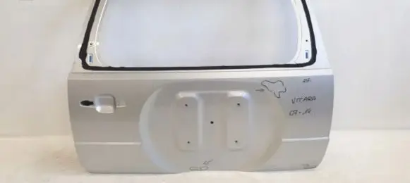 Suzuki Grand Vitara II Tailgate/trunk/boot lid