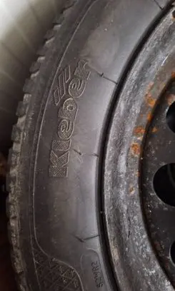 BMW 1 E81 E87 R16 C winter tire 8637380L