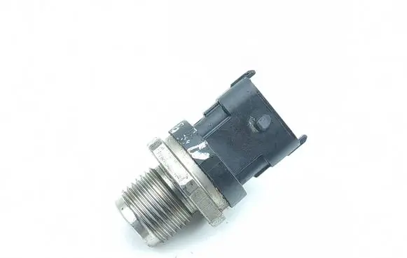 Jeep Cherokee Fuel pressure sensor 0281006164 14020349126
