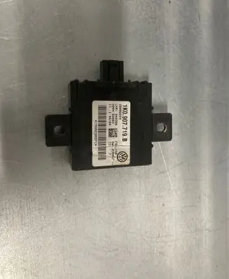 Volkswagen Touran I Alarm control unit/module 28002223 1K0907719B