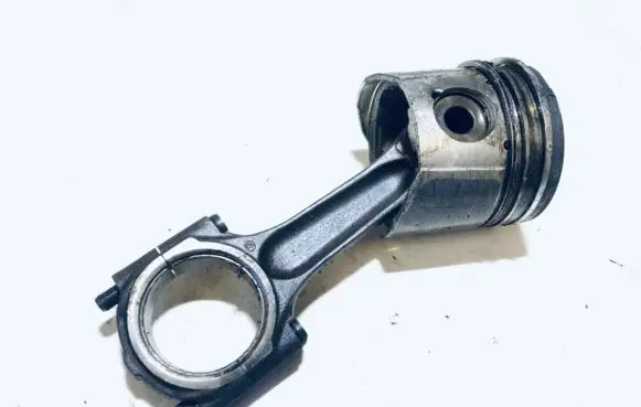 Citroen Xsara Picasso Piston with connecting rod