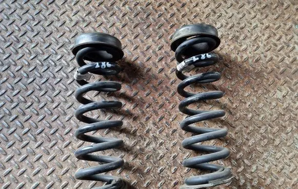 BMW 4 F36 Gran coupe Rear coil spring