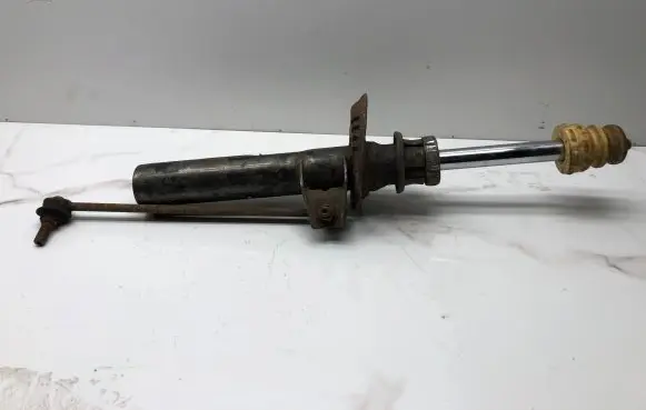 Volkswagen PASSAT B6 Front shock absorber/damper 3C0413031AC