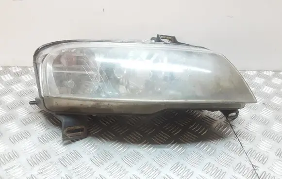 Fiat Stilo Headlight/headlamp 517127110
