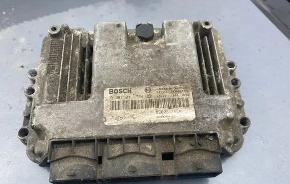 Renault Espace IV Engine control unit/module 8200311550 8200384493 0281011724