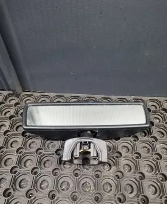 Rear view mirror (interior)
