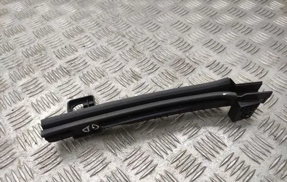Peugeot 308 Rear door windshield rail 9836898980