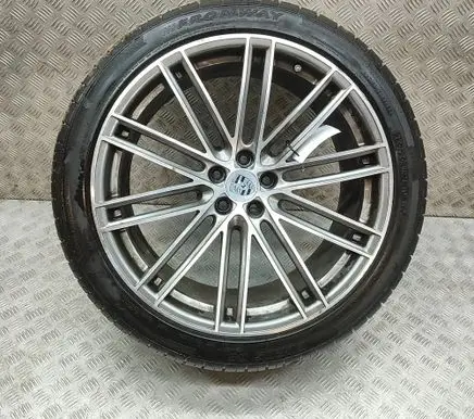 Porsche Macan (95B) R21 alloy rim 95B601025DP