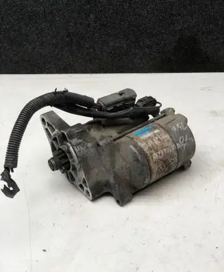 Toyota Yaris Verso Starter motor 2810021040