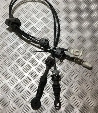 KIA Ceed Gear shift cable linkage 1h1502b09