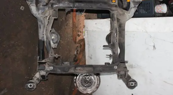 Mercedes-Benz GL X164 Front subframe