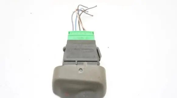 Renault Scenic I Central locking switch button 432969B