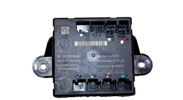 Mercedes-Benz E W212 Door control unit/module A2129004006