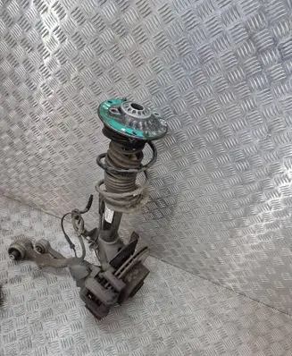 BMW 1 F20 F21 Front wheel hub spindle knuckle