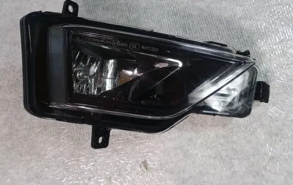 Volkswagen Golf Sportsvan Front fog light 510941662b