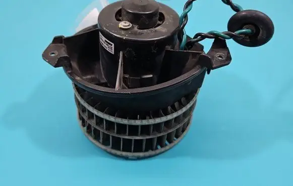 Heater fan/blower
