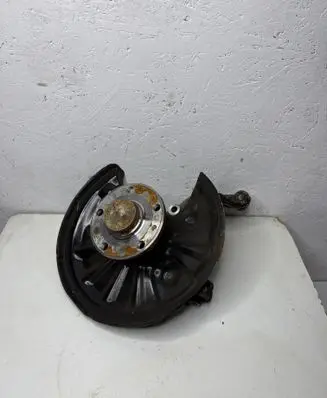 Volkswagen Arteon Rear wheel hub spindle/knuckle 3q0501117A