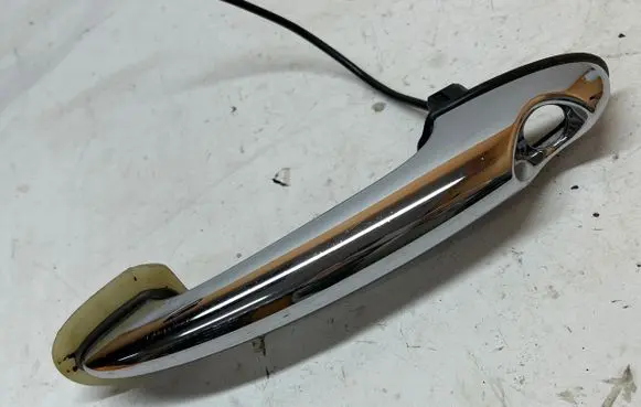 Mini Cooper Hatch Hardtop Front door exterior handle 51211501776 51211501775