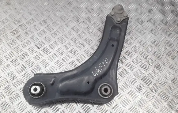 Renault Megane III Front lower control arm/wishbone 545009207R 122323