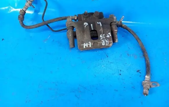 Chrysler 200 Front brake caliper 5191267AA