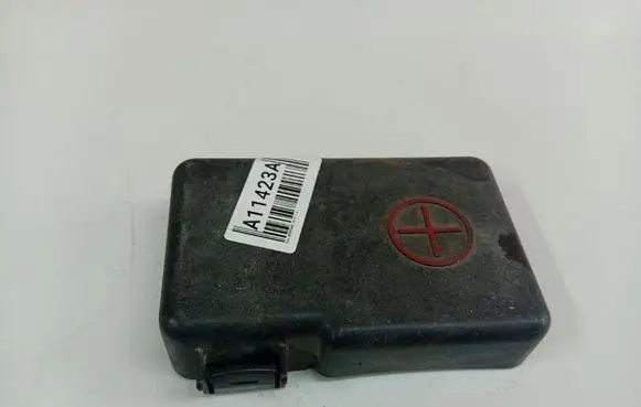 KIA Sportage Battery box tray cover/lid 20120131