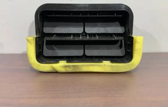 Subaru Outback (BT) Quarter panel pressure vent 72651AG000 72653AG000