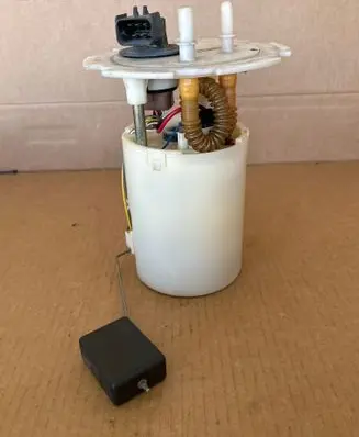 Chevrolet Nubira In-tank fuel pump 96447440 G2496A261
