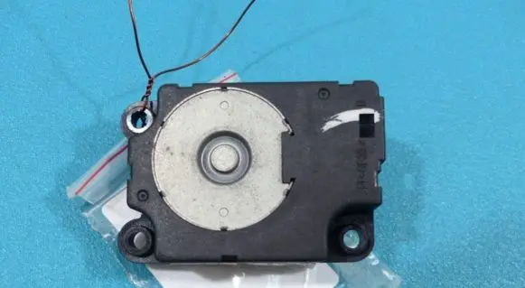 Renault Scenic III - Grand scenic III A/C air flow flap actuator/motor T1006419G IMPRK824389