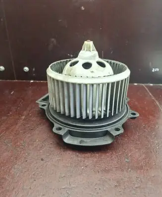 Renault Espace IV Heater fan/blower 52492209 14102337