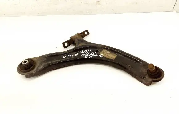 Nissan Qashqai+2 Front lower control arm/wishbone