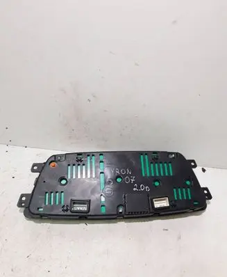 SsangYong Kyron Speedometer (instrument cluster) 8021009050