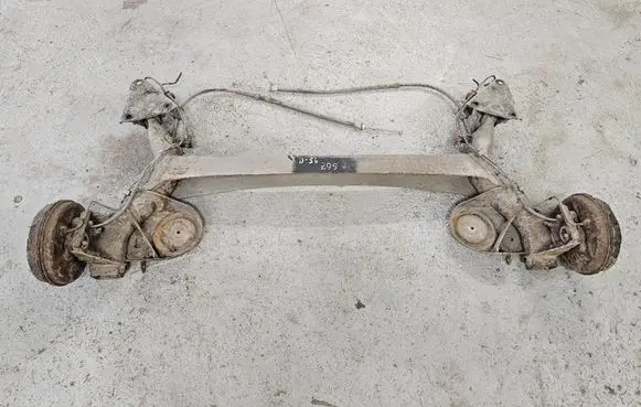 Fiat Panda II Rear axle beam 