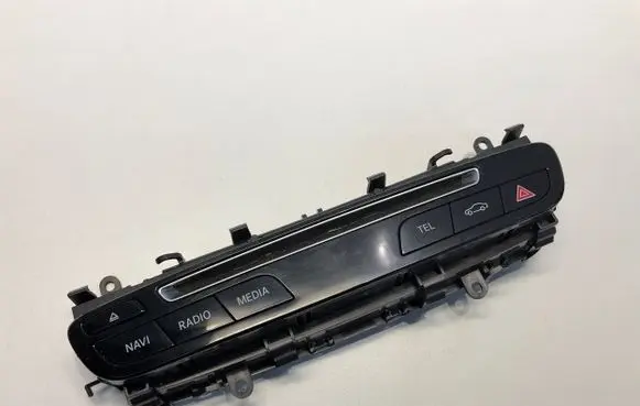 Mercedes-Benz C AMG W205 Head unit multimedia control A2059055201 HW133300 SW132800