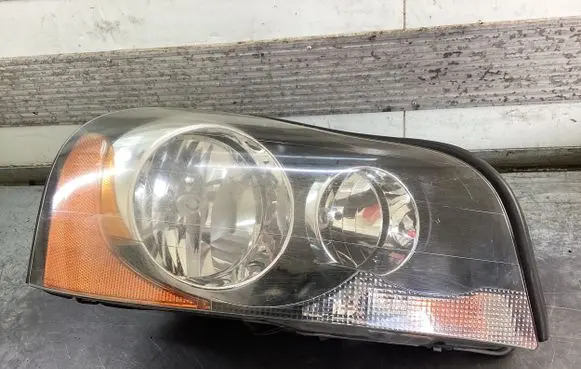 Volvo XC90 Headlight/headlamp 30678833