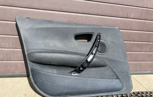 BMW 1 E81 E87 Front door card panel trim 7133297 10628510